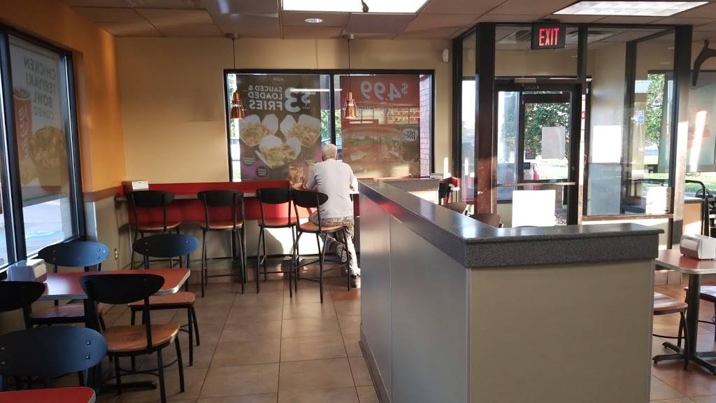 Jack in the Box | restaurant | 910 W Montgomery St, Willis, TX 77378, USA | 9368569779 OR +1 936-856-9779