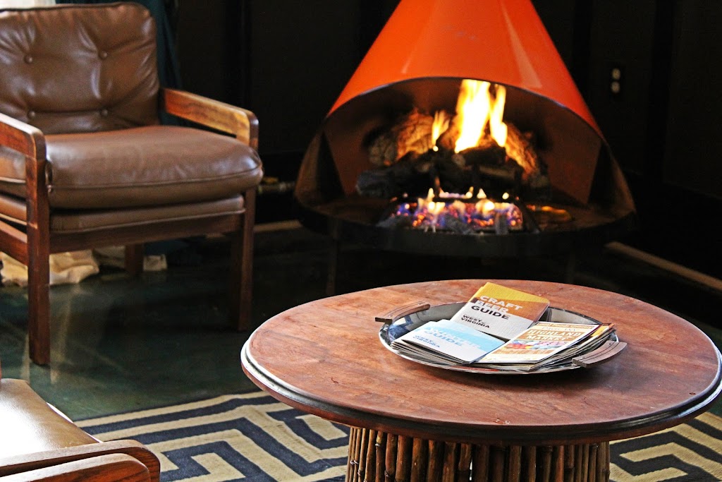 The Billy Motel & Bar / ISH Kitchen | restaurant | 1080 William Ave, Davis, WV 26260, USA | 3048516125 OR +1 304-851-6125