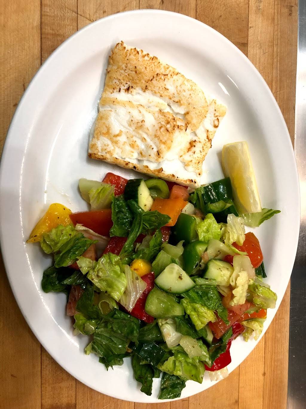 Captain Georges Fish & Chips | restaurant | 14 Wellington St E, Aurora, ON L4G 1H4, Canada | 9058417668 OR +1 905-841-7668