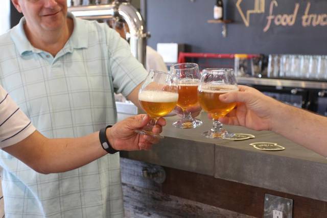 Compass Rose Brewery | restaurant | 3201 Northside Dr #101, Raleigh, NC 27615, USA | 9198755683 OR +1 919-875-5683