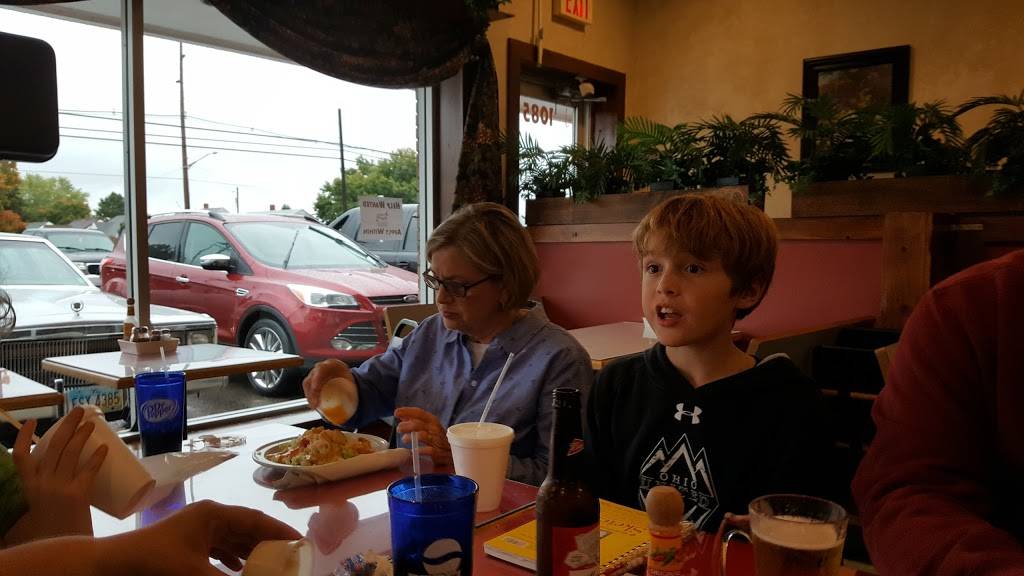 Karens Pizzeria | restaurant | 1085 Eaton Ave, Hamilton, OH 45013, USA | 5137378111 OR +1 513-737-8111