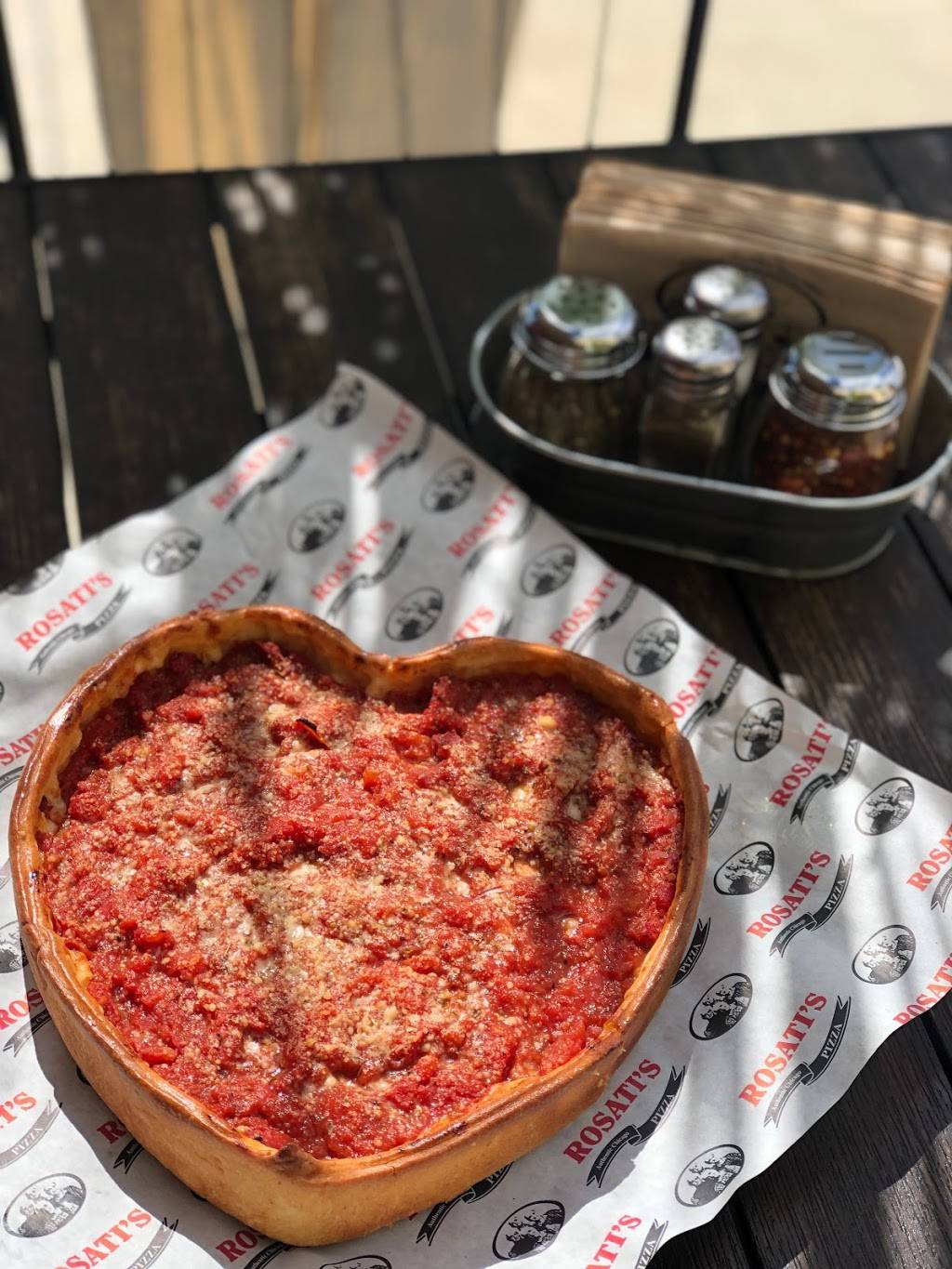 Rosatis Pizza Daniels Pkwy | meal delivery | 9011 Daniels Pkwy, Fort Myers, FL 33912, USA | 2392370000 OR +1 239-237-0000