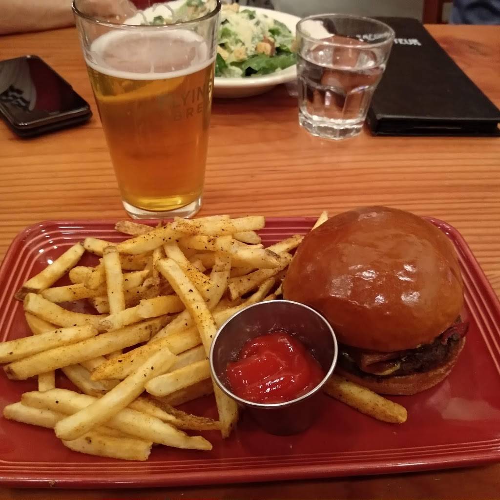 Raconteur | restaurant | 5041 Wilson Ave S, Seattle, WA 98118, USA | 2064927959 OR +1 206-492-7959