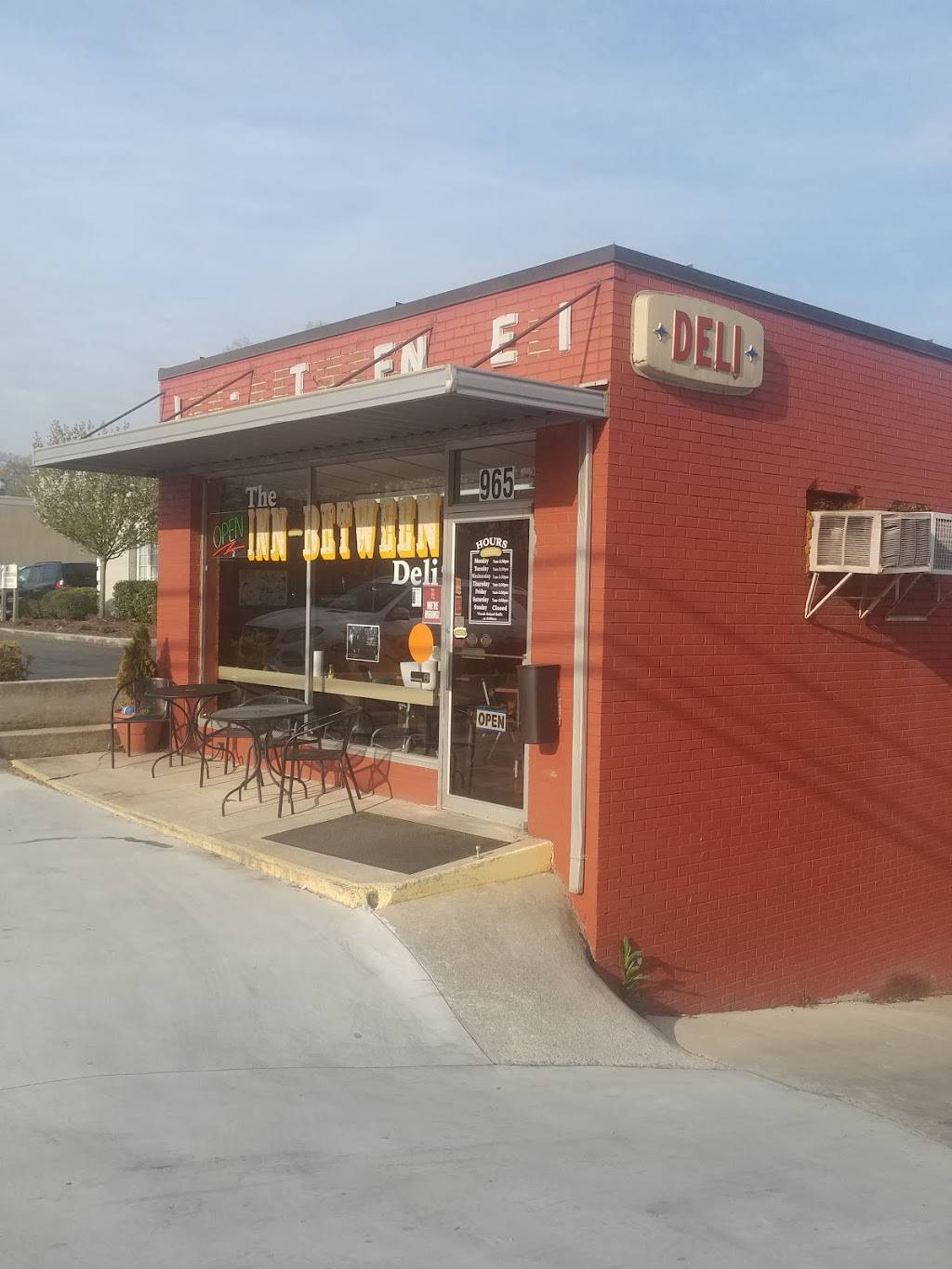 Inn-Between Deli | restaurant | 965 Riverside Dr, Gainesville, GA 30501, USA | 7705365518 OR +1 770-536-5518