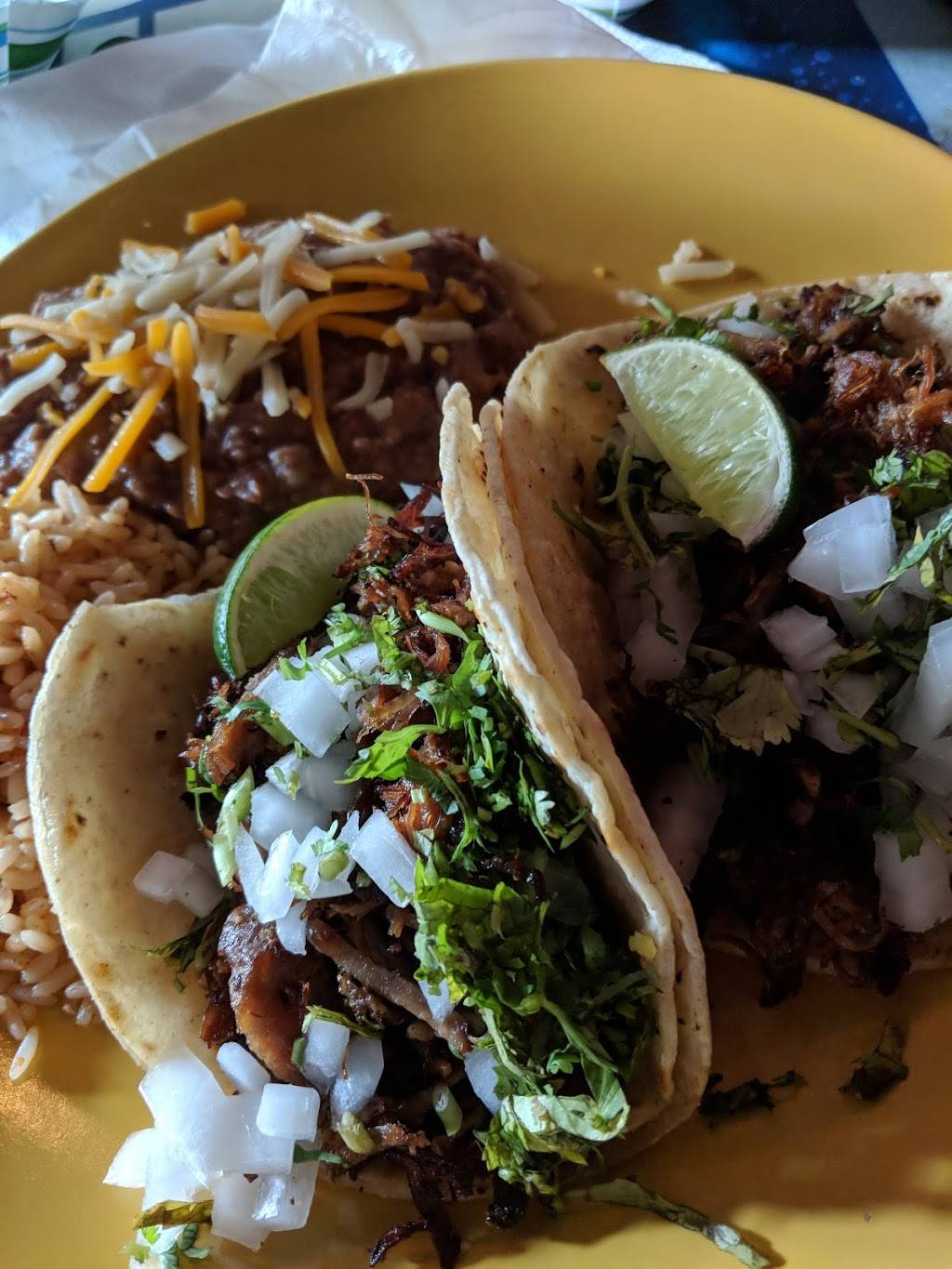 6th Street Dive | restaurant | 827 N 6th St, Lafayette, IN 47904, USA | 7657717105 OR +1 765-771-7105