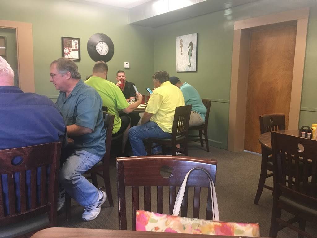 Lunch Box | restaurant | 180 Macon Ave, Jackson, GA 30233, USA | 7705041655 OR +1 770-504-1655