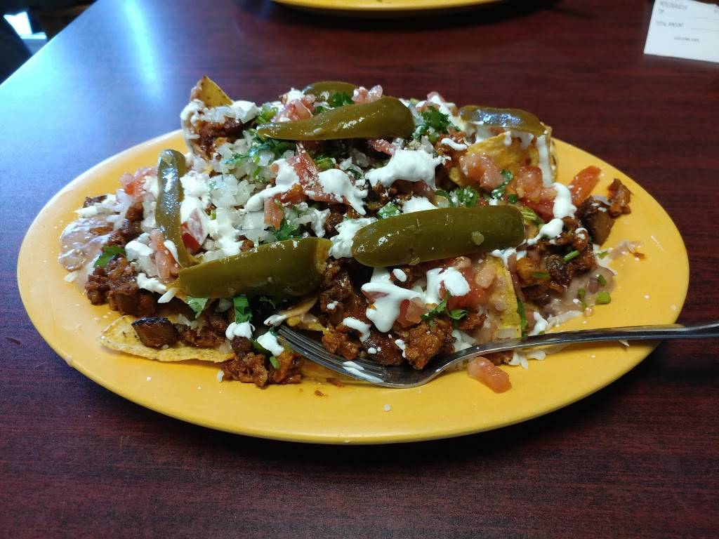 Tacos El-Rinconcito | restaurant | 4705 S Braden Ave, Tulsa, OK 74135, USA | 9185766087 OR +1 918-576-6087