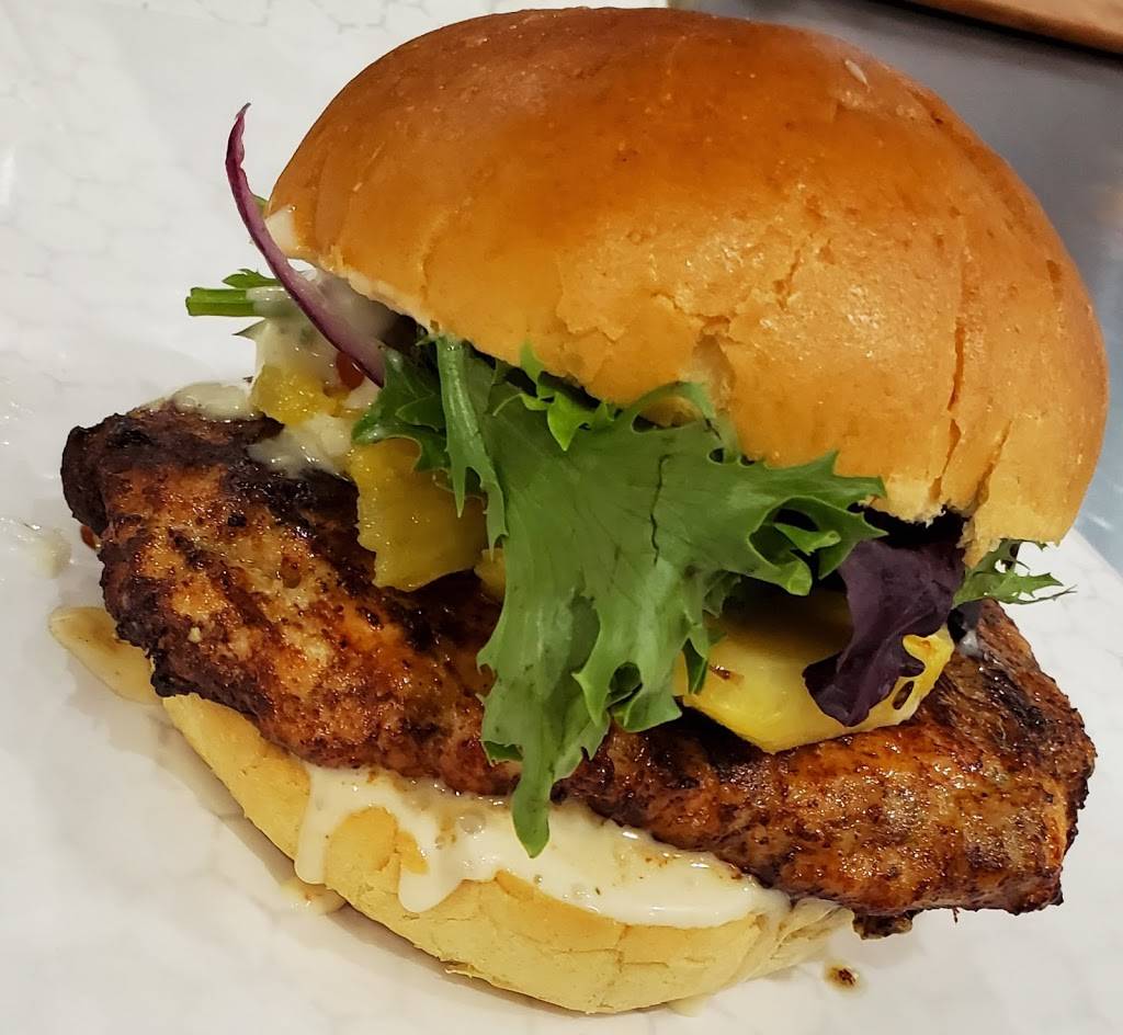 Jus Fishy and beyond | restaurant | 1059 Flatbush Ave, Brooklyn, NY 11226, USA | 3474421172 OR +1 347-442-1172