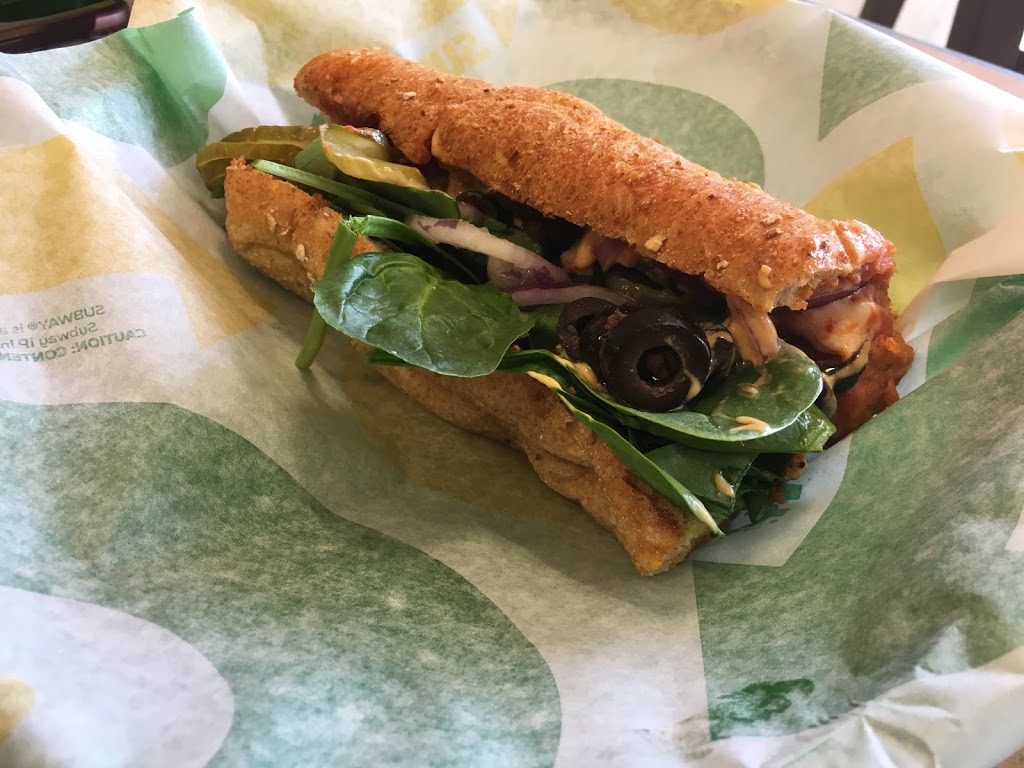Subway | meal takeaway | 10737 NW 58th St #C-3, Miami, FL 33178, USA | 3055920450 OR +1 305-592-0450