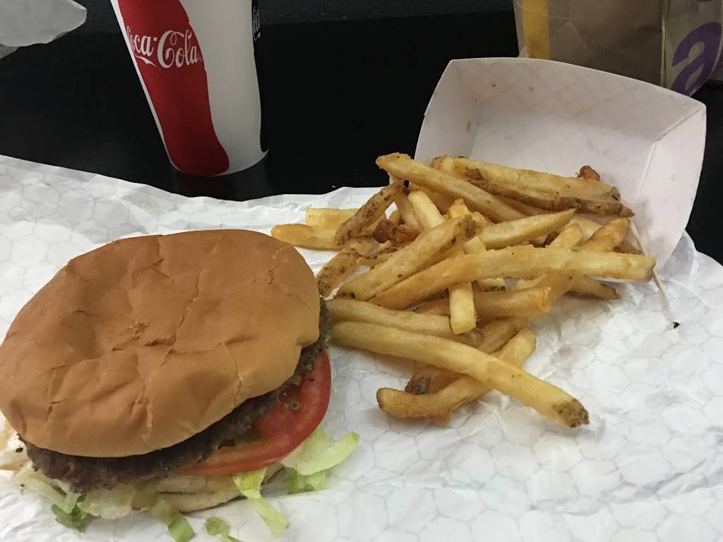 K&N | restaurant | 241 N Lindell St, Martin, TN 38237, USA | 7315879666 OR +1 731-587-9666