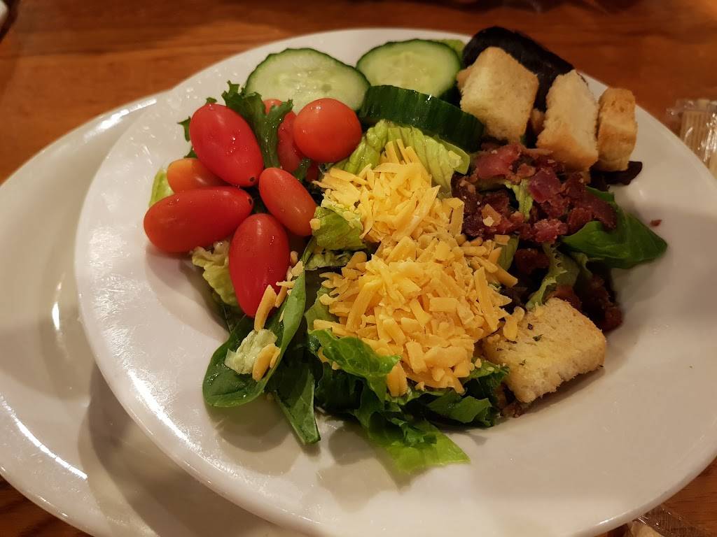 Cracker Barrel Old Country Store | restaurant | 155 N Krome Ave, Florida City, FL 33034, USA | 3052482033 OR +1 305-248-2033