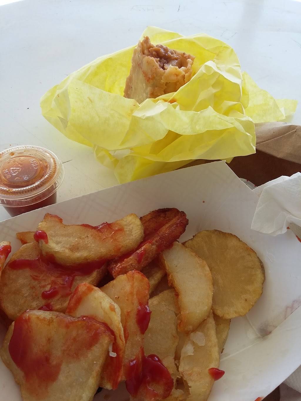 Burger Box | restaurant | 81201 Indio Blvd, Indio, CA 92201, USA | 7603426631 OR +1 760-342-6631