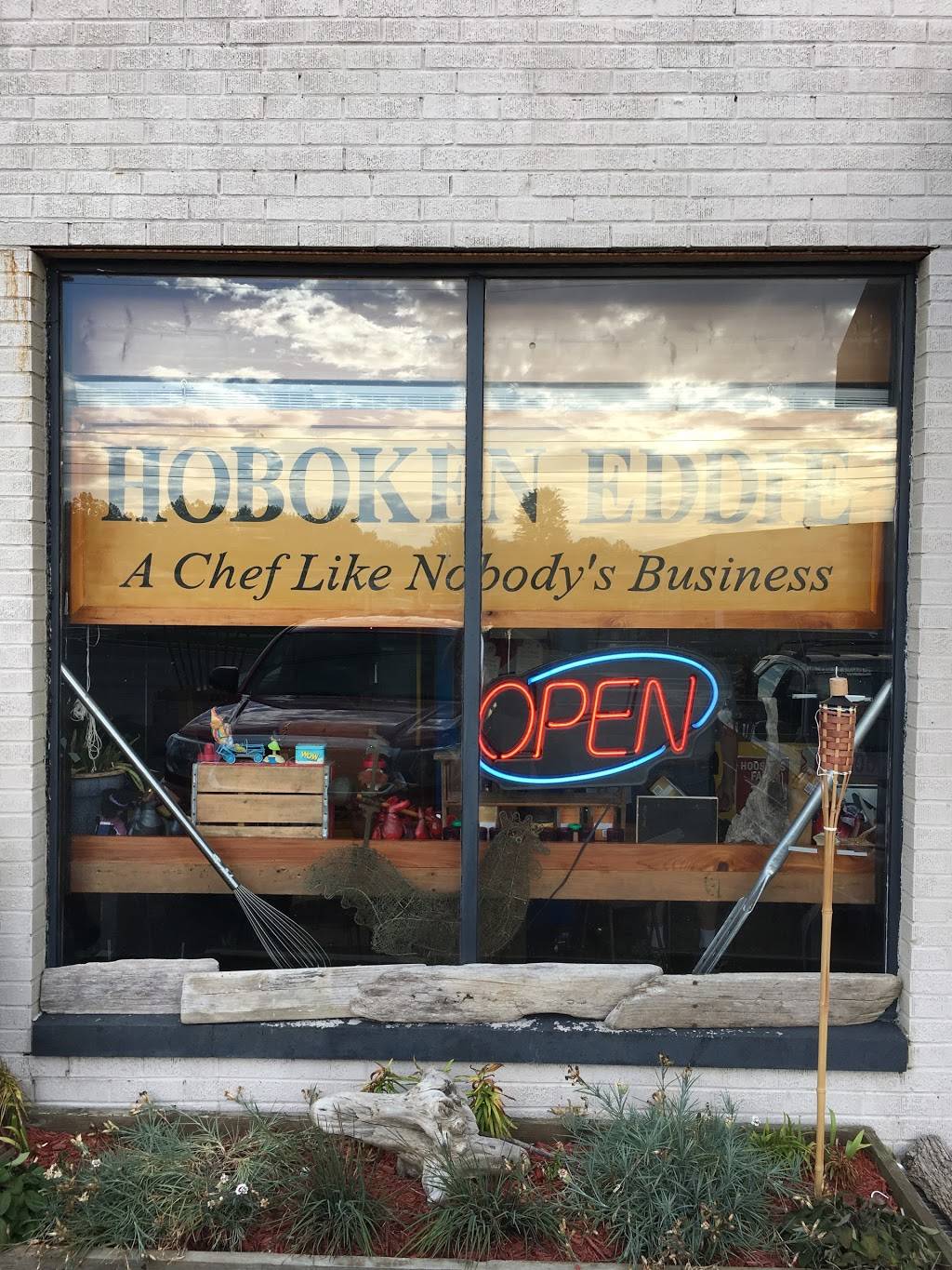 Hoboken Eddies | restaurant | 2840 Wilson Ave, Madison, IN 47250, USA | 5514865522 OR +1 551-486-5522