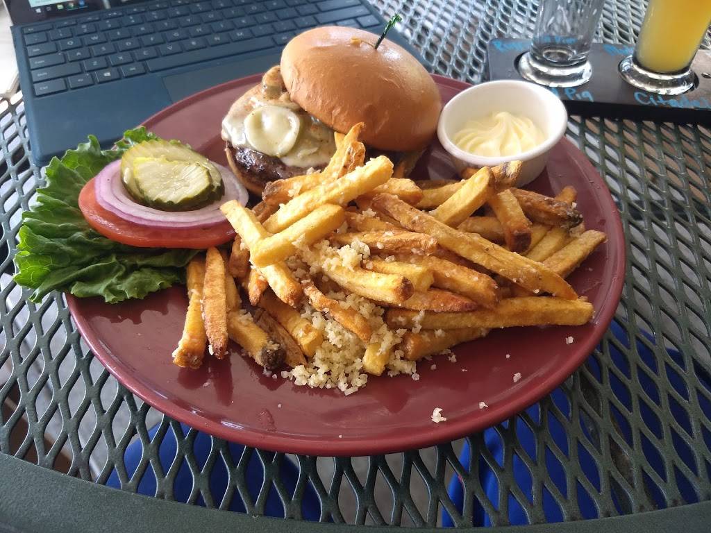 The Hop Yard Alehouse & Grill | restaurant | 3015 Hopyard Rd, Pleasanton, CA 94588, USA | 9254269600 OR +1 925-426-9600