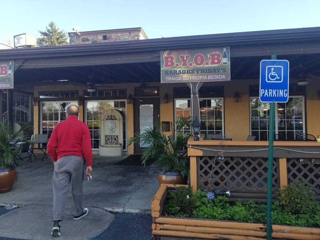 Mar & Tierra Restaurant | restaurant | 760 Hanover Ave, Allentown, PA 18109, USA | 4842218022 OR +1 484-221-8022