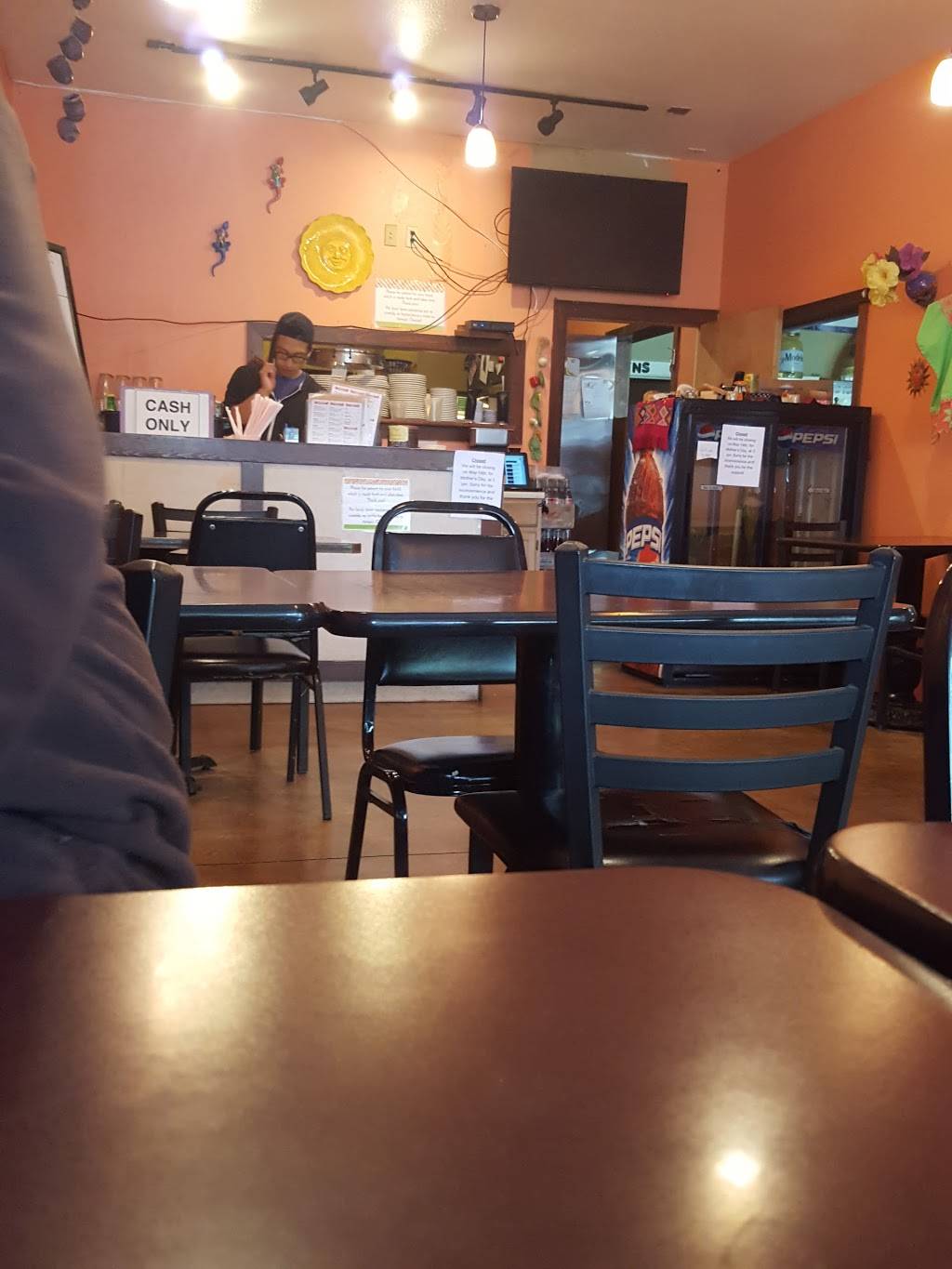 Angel Food & Fun | restaurant | 5135 NE 60th Ave, Portland, OR 97218, USA | 5032877909 OR +1 503-287-7909