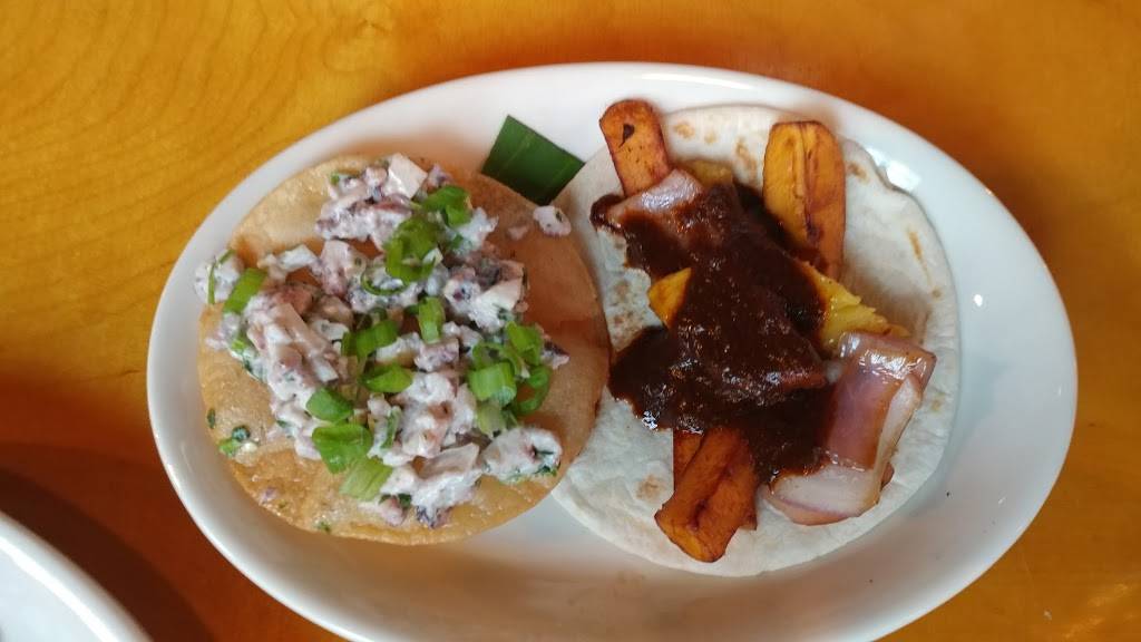 Tacos & Mezcal | restaurant | 6626 Atlantic Ave, Bell, CA 90201, USA | 3235372789 OR +1 323-537-2789