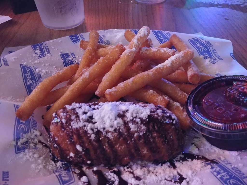 The Bar - Oshkosh | restaurant | 825 N Washburn St, Oshkosh, WI 54904, USA | 9202323566 OR +1 920-232-3566