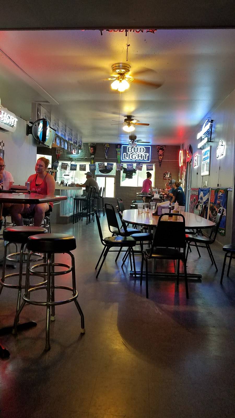 Little Blue Bar & Grill | restaurant | 311 W North St, Hanover, KS 66945, USA | 7853372961 OR +1 785-337-2961