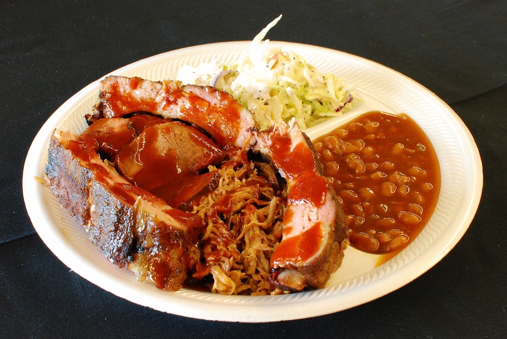 GGs BBQ | restaurant | 1600 US-50, Pueblo, CO 81008, USA | 7195424545 OR +1 719-542-4545