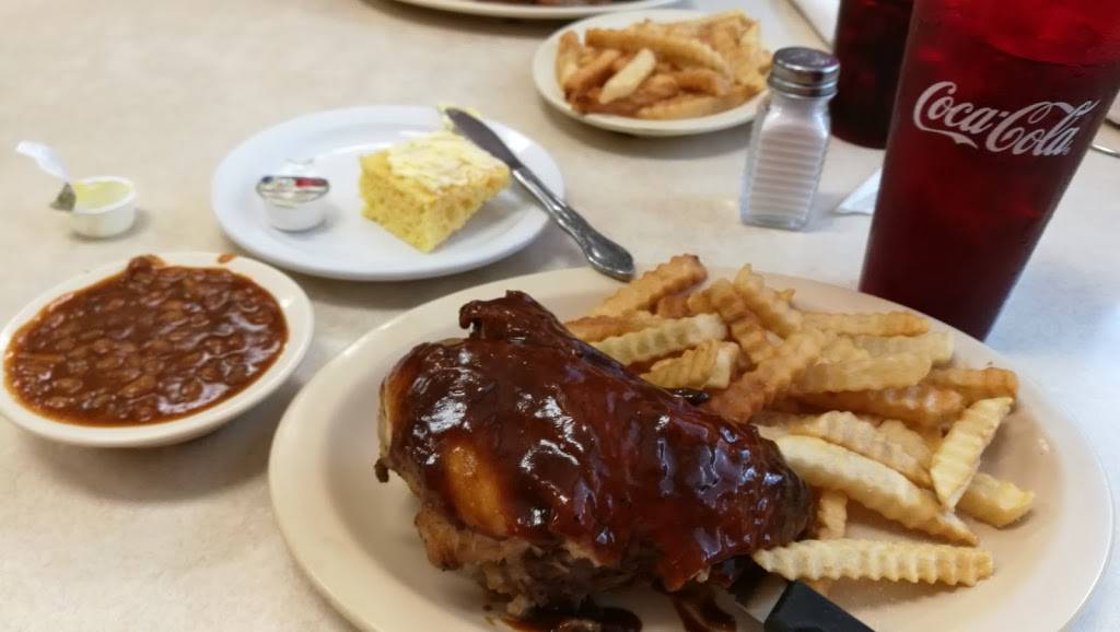 Biguns Barbeque | restaurant | 7280 Sunshine Grove Rd, Brooksville, FL 34613, USA | 3525964180 OR +1 352-596-4180