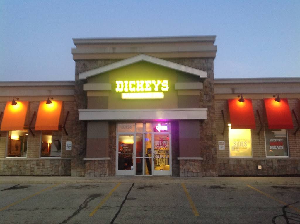 Dickeys Barbecue Pit | restaurant | 1273 Capitol Dr, Pewaukee, WI 53072, USA | 2626966034 OR +1 262-696-6034
