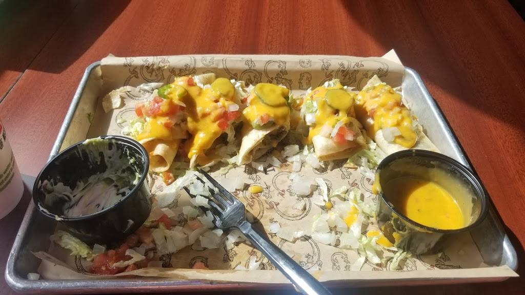 Tijuana Flats | restaurant | 17375 US-441, Mt Dora, FL 32757, USA | 3525081174 OR +1 352-508-1174