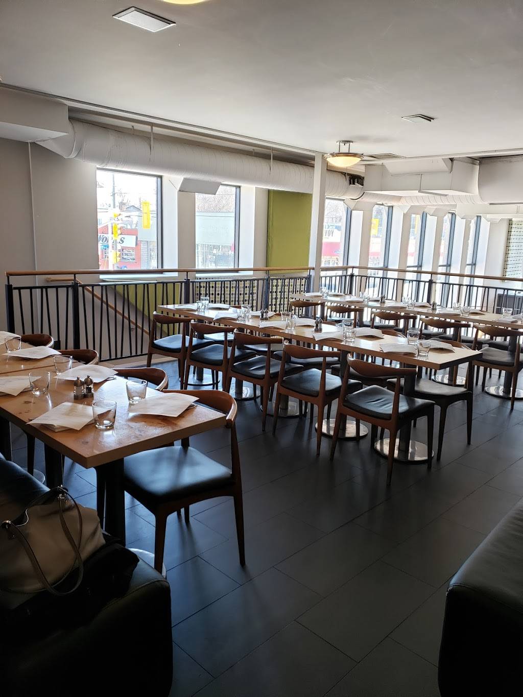 Gezellig | restaurant | 337 Richmond Rd, Ottawa, ON K2A 0E7, Canada | 6136809086 OR +1 613-680-9086