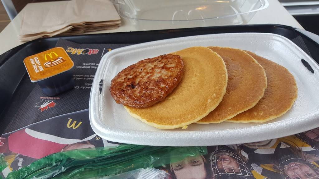 McDonalds | cafe | 2410 Homer Watson Blvd, Kitchener, ON N2G 3W5, Canada | 5198933868 OR +1 519-893-3868