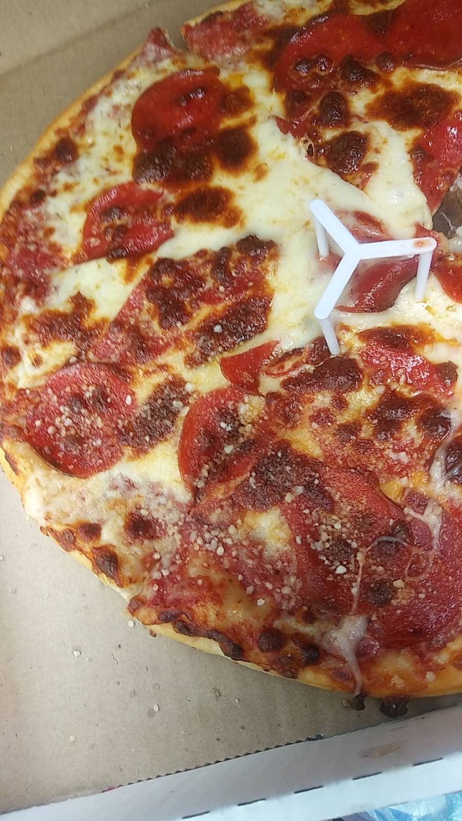 Jims Razorback Pizza | restaurant | 3831 N Crossover Rd, Fayetteville, AR 72703, USA | 4795276701 OR +1 479-527-6701