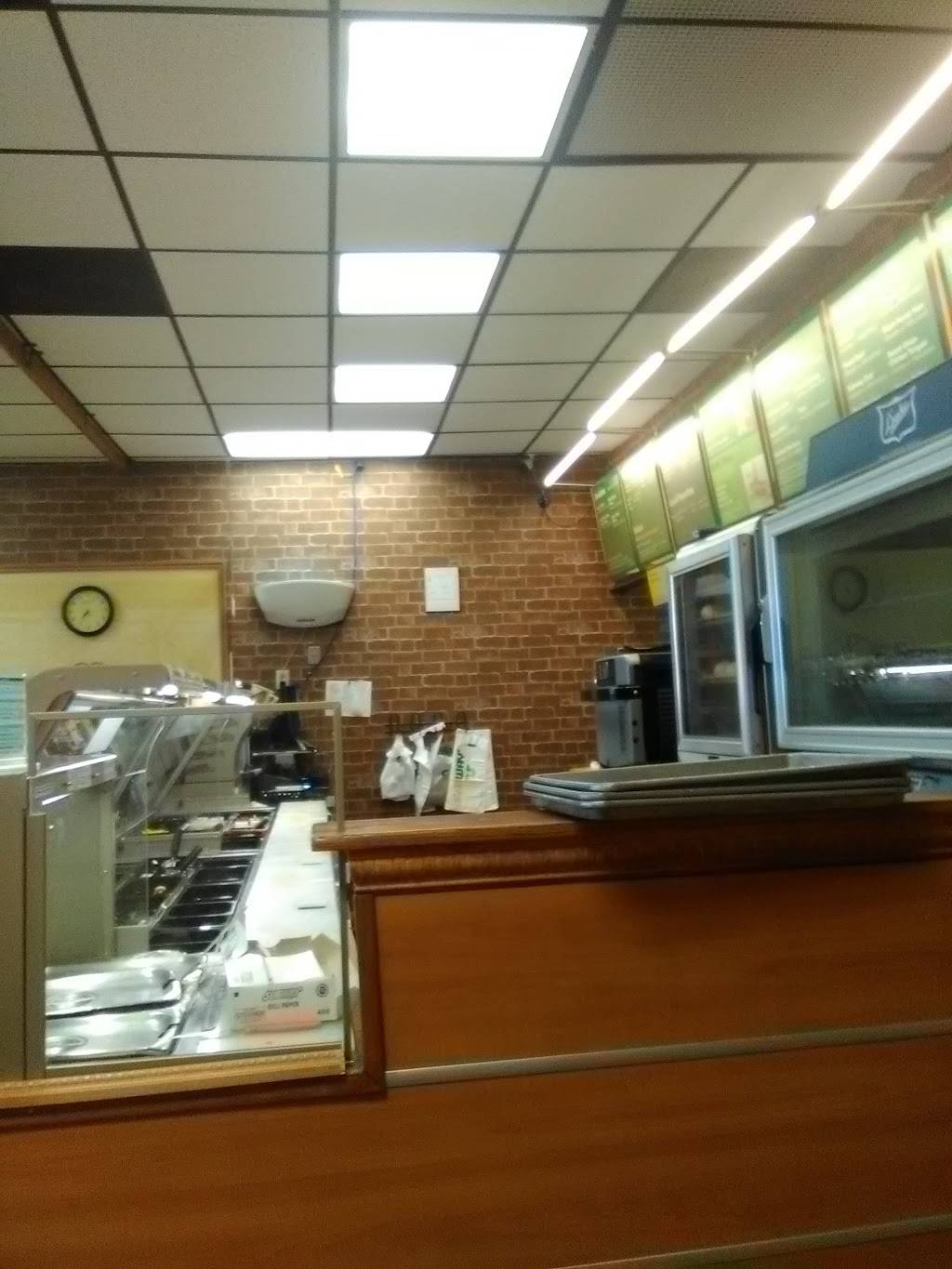 Subway | restaurant | 2282 Savannah Hwy, Charleston, SC 29414, USA | 8437660053 OR +1 843-766-0053