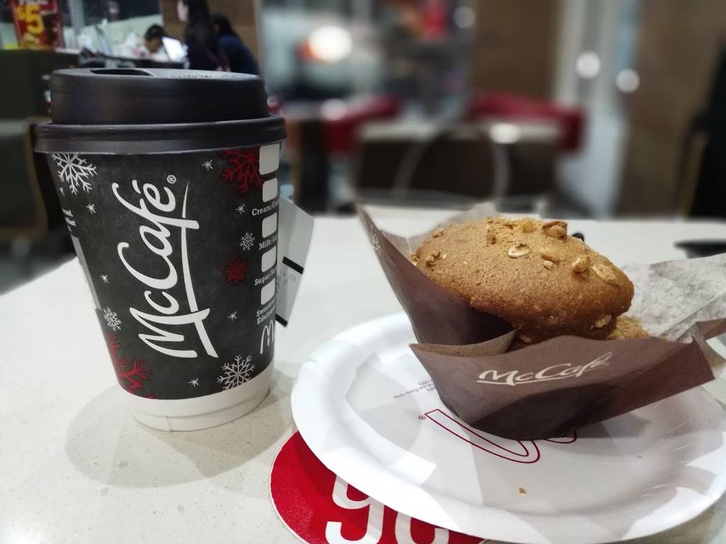 McDonalds | cafe | 4395 Walker Rd, Windsor, ON N8W 3T5, Canada | 5199721117 OR +1 519-972-1117