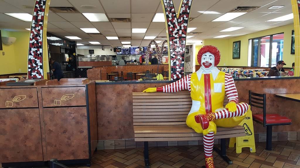 McDonalds | cafe | 5930 Pico Blvd, Los Angeles, CA 90035, USA | 3239331089 OR +1 323-933-1089