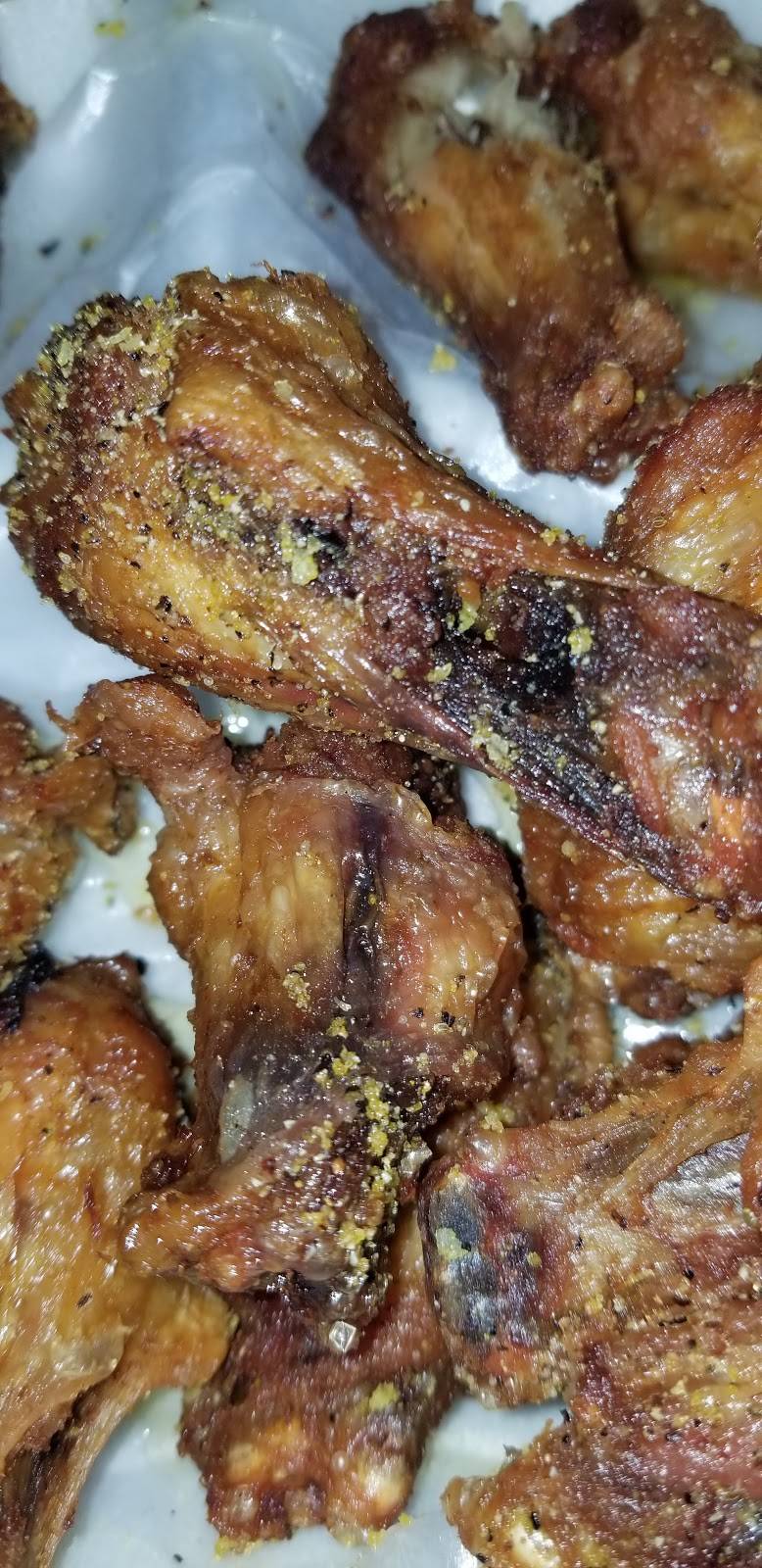 Magic Wings | restaurant | 10670 Biscayne Blvd, Jacksonville, FL 32218, USA | 9046194983 OR +1 904-619-4983