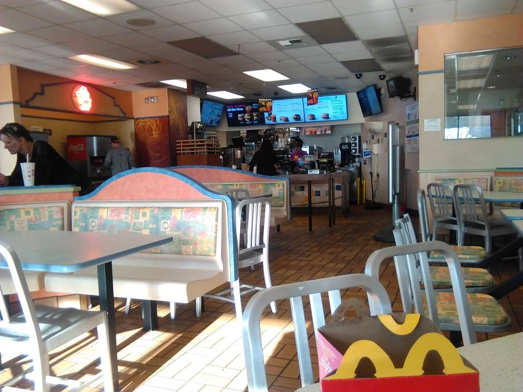 McDonalds | cafe | 322 S Center St, Stockton, CA 95203, USA | 2099464075 OR +1 209-946-4075