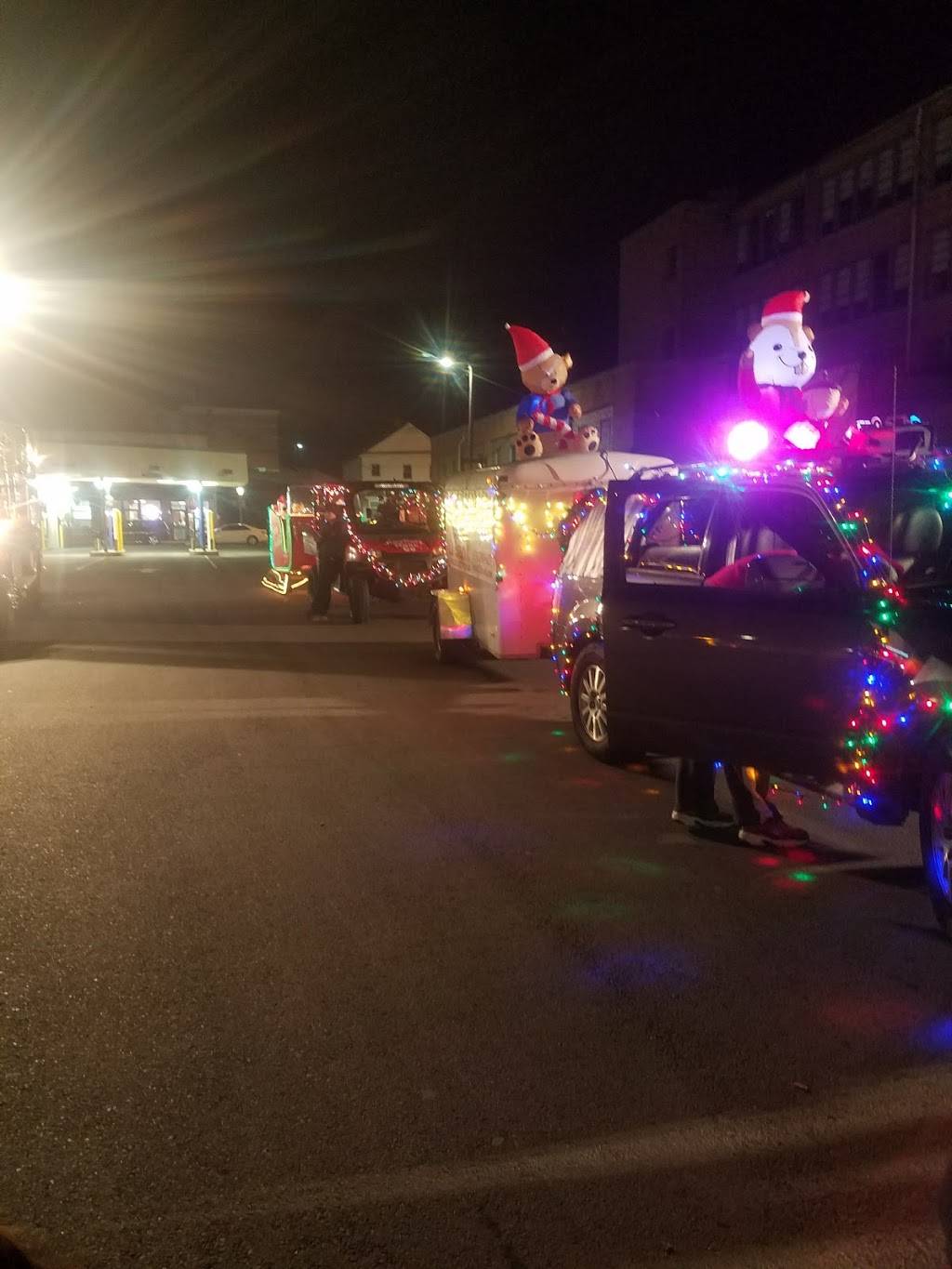 Dunkin | bakery | 40 S Main St, Carbondale, PA 18407, USA | 5702823364 OR +1 570-282-3364