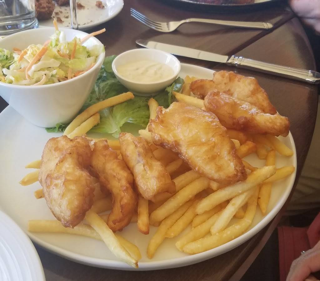 Desmonds at The S | restaurant | 71777 Frank Sinatra Dr Suite S, Rancho Mirage, CA 92270, USA | 7603282111 OR +1 760-328-2111