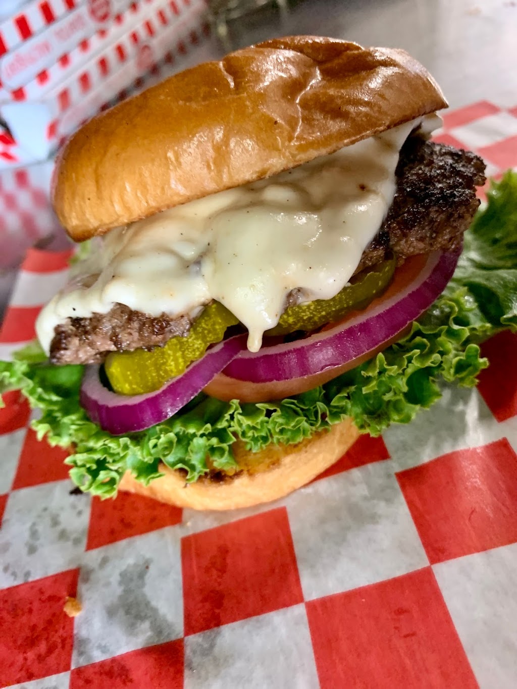 Chicopees Corner Grind | restaurant | 582 Chicopee St, Chicopee, MA 01013, USA | 4133159166 OR +1 413-315-9166