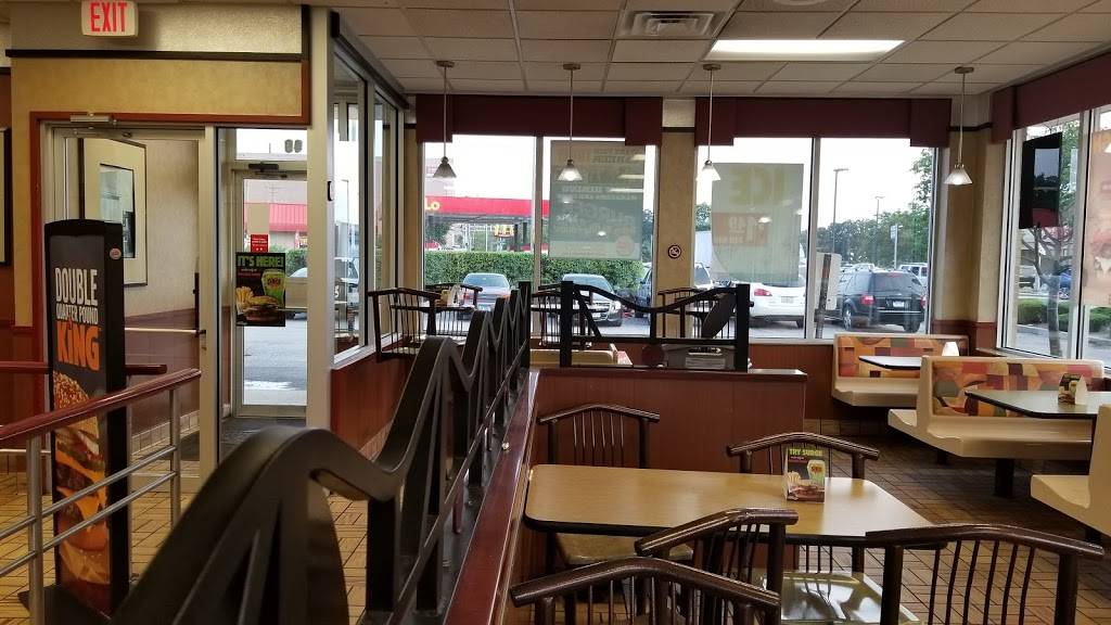 Burger King | restaurant | 49 W Lake St, Maywood, IL 60153, USA | 7083451501 OR +1 708-345-1501