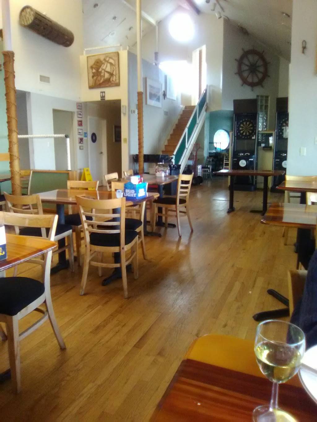 Moore’s Riverboat Restaurant | restaurant | 106 W Brannan Island Rd, Isleton, CA 95641, USA | 9162928490 OR +1 916-292-8490