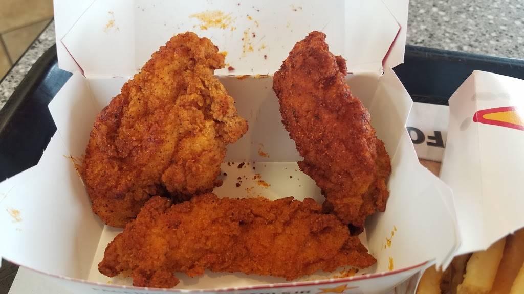 Carls Jr. | restaurant | 2002 SW Military Dr, San Antonio, TX 78224, USA | 2109274706 OR +1 210-927-4706