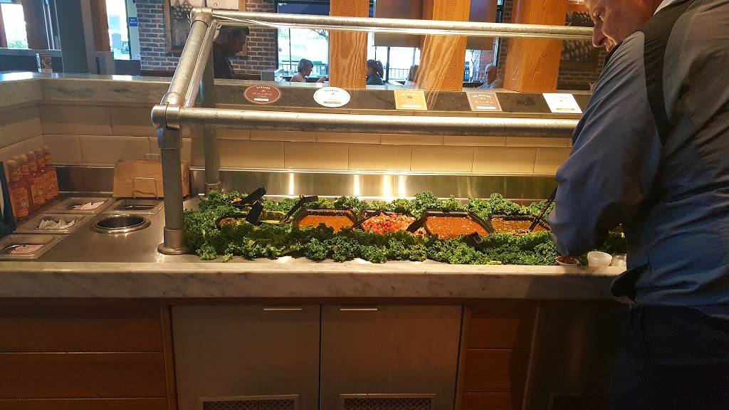 Sharky’s | restaurant | 111 S Westlake Blvd #102, Westlake Village, CA 91362, USA | 8053703701 OR +1 805-370-3701