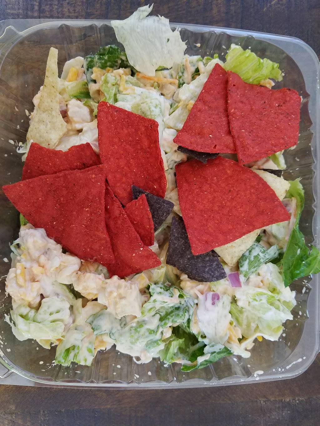 Field of Greens | restaurant | 111 Marketplace Ave, Mooresville, NC 28117, USA | 7046609995 OR +1 704-660-9995