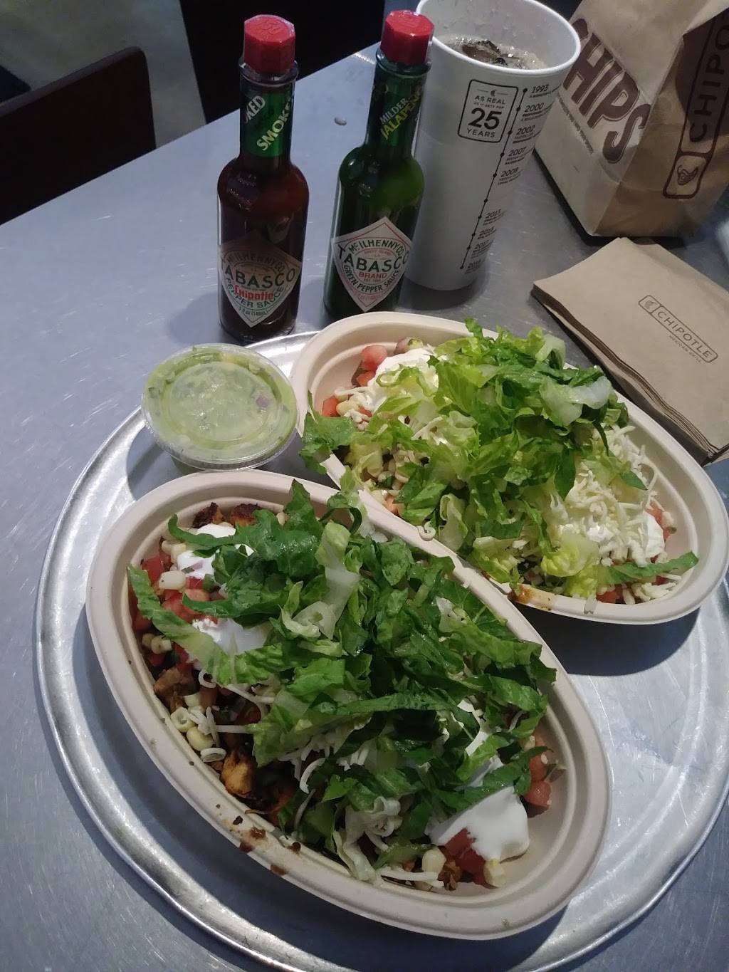 Chipotle Mexican Grill | restaurant | 260 E 161st St, Bronx, NY 10451, USA | 7186655238 OR +1 718-665-5238