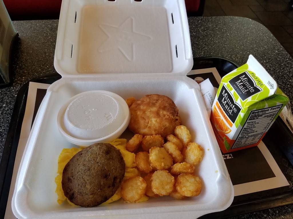 Hardees | restaurant | 101 S Main St, Blackstone, VA 23824, USA | 4342924948 OR +1 434-292-4948