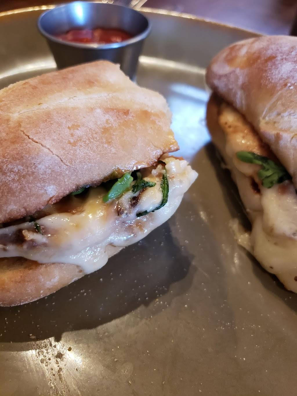 Garden Social Beer Garden & Kitchen | restaurant | 1964 Hempstead Turnpike, East Meadow, NY 11554, USA | 5167505338 OR +1 516-750-5338