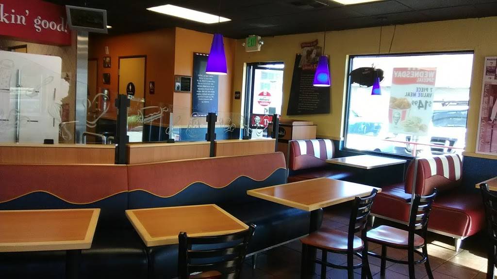 KFC | restaurant | 950 Oakdale Rd, Modesto, CA 95355, USA | 2095780883 OR +1 209-578-0883