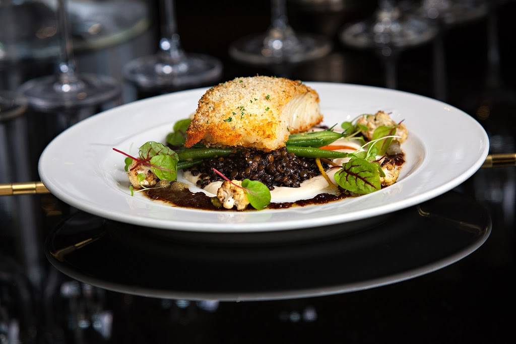 Edgewater Manor Restaurant | restaurant | 518 Fruitland Rd, Stoney Creek, ON L8E 5A6, Canada | 9056439332 OR +1 905-643-9332