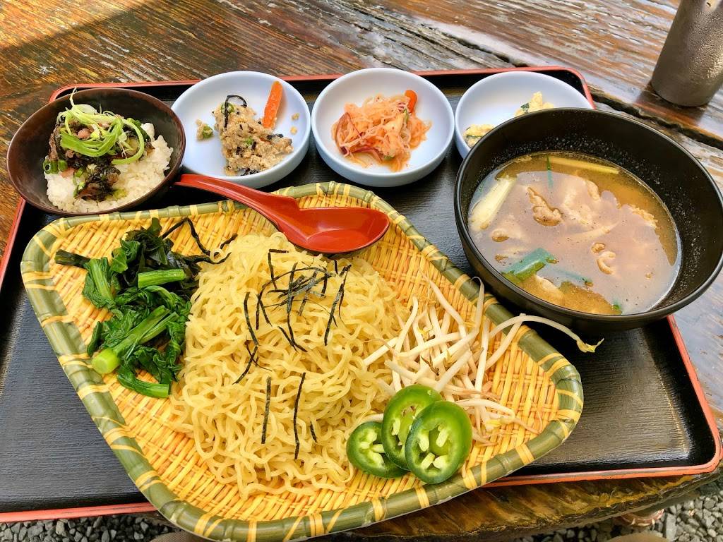 Domo Japanese Country Food Restaurant | restaurant | 1365 Osage St, Denver, CO 80204, USA | 3035953666 OR +1 303-595-3666