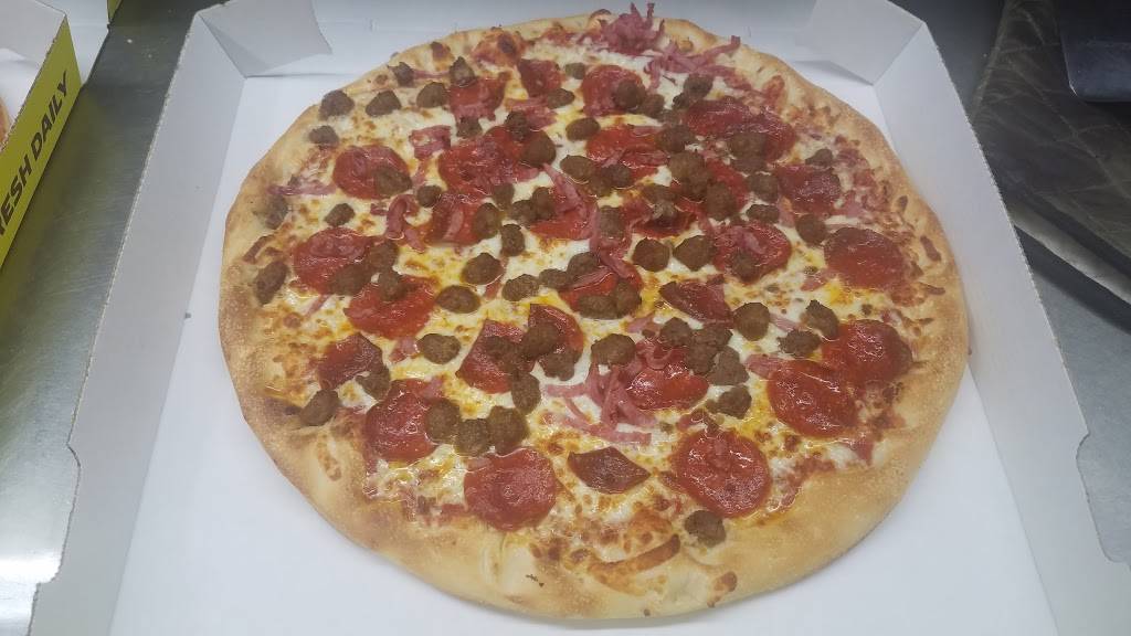 Hungry Howies Pizza & Subs | restaurant | 522 B Joel Blvd, Lehigh Acres, FL 33936, USA | 2393685225 OR +1 239-368-5225